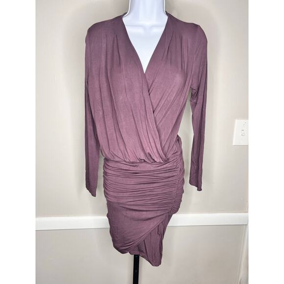 Krisa Long Sleeve Surplice V-Neck Ruched Blouson Mini Dress Plum Women's S NWT - Picture 2 of 7